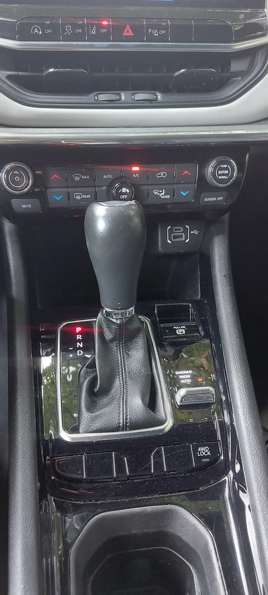 Jeep Compass LIMITED 2.0i , TURBO 200hp. HURRICANE  - изображение 9