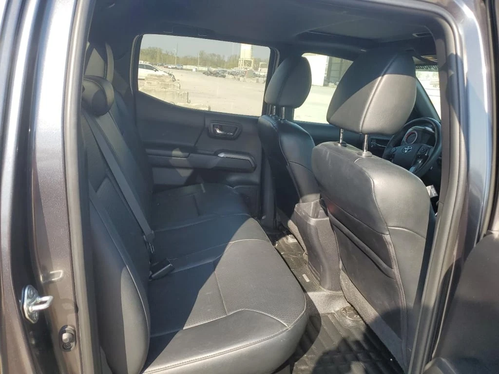 Toyota Tacoma * DOUBLE CAB * CARFAX * БЕЗ ПЪРВОНАЧАЛНА ВНОСКА - изображение 10