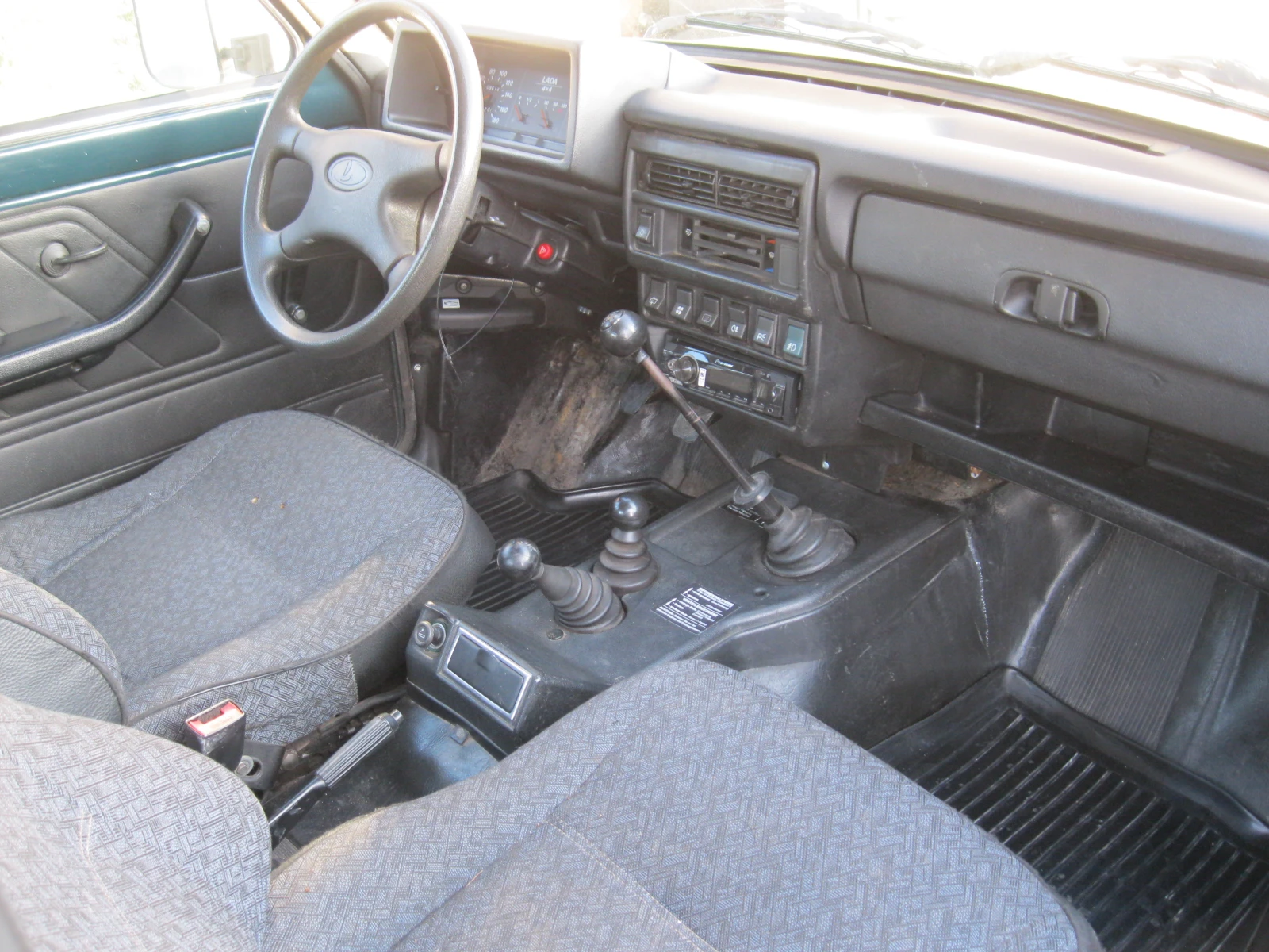 Lada Niva, снимка 12 - Автомобили и джипове - 53828773