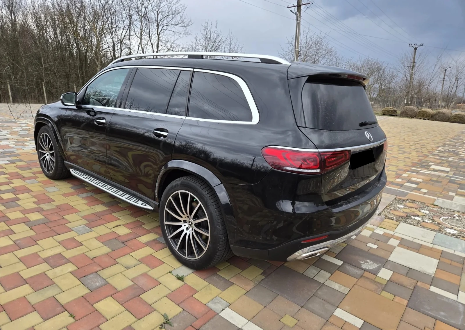Mercedes-Benz GLS 400 d 4Matic AMG-Line, снимка 4 - Автомобили и джипове - 54870121