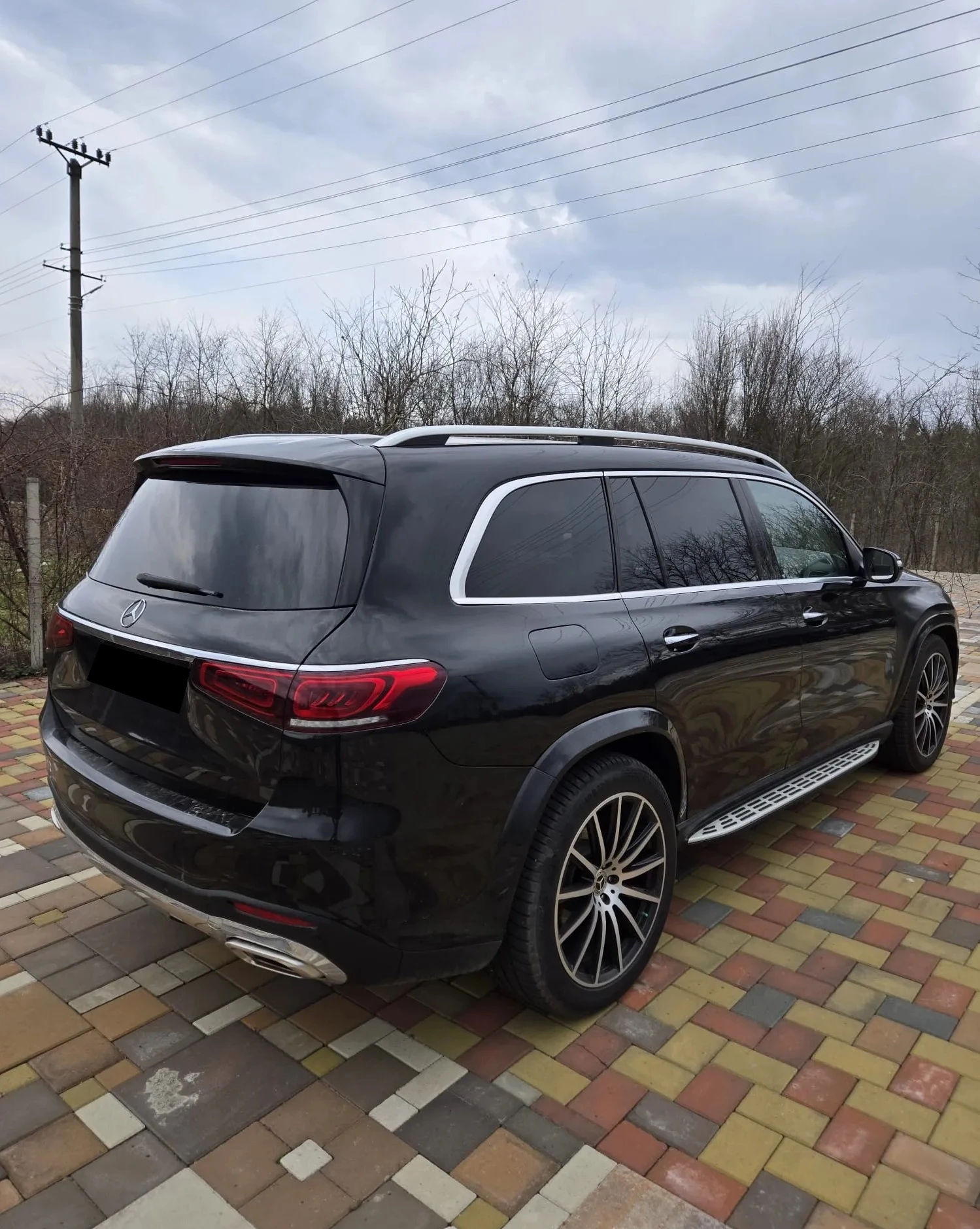 Mercedes-Benz GLS 400 d 4Matic AMG-Line, снимка 2 - Автомобили и джипове - 54870121
