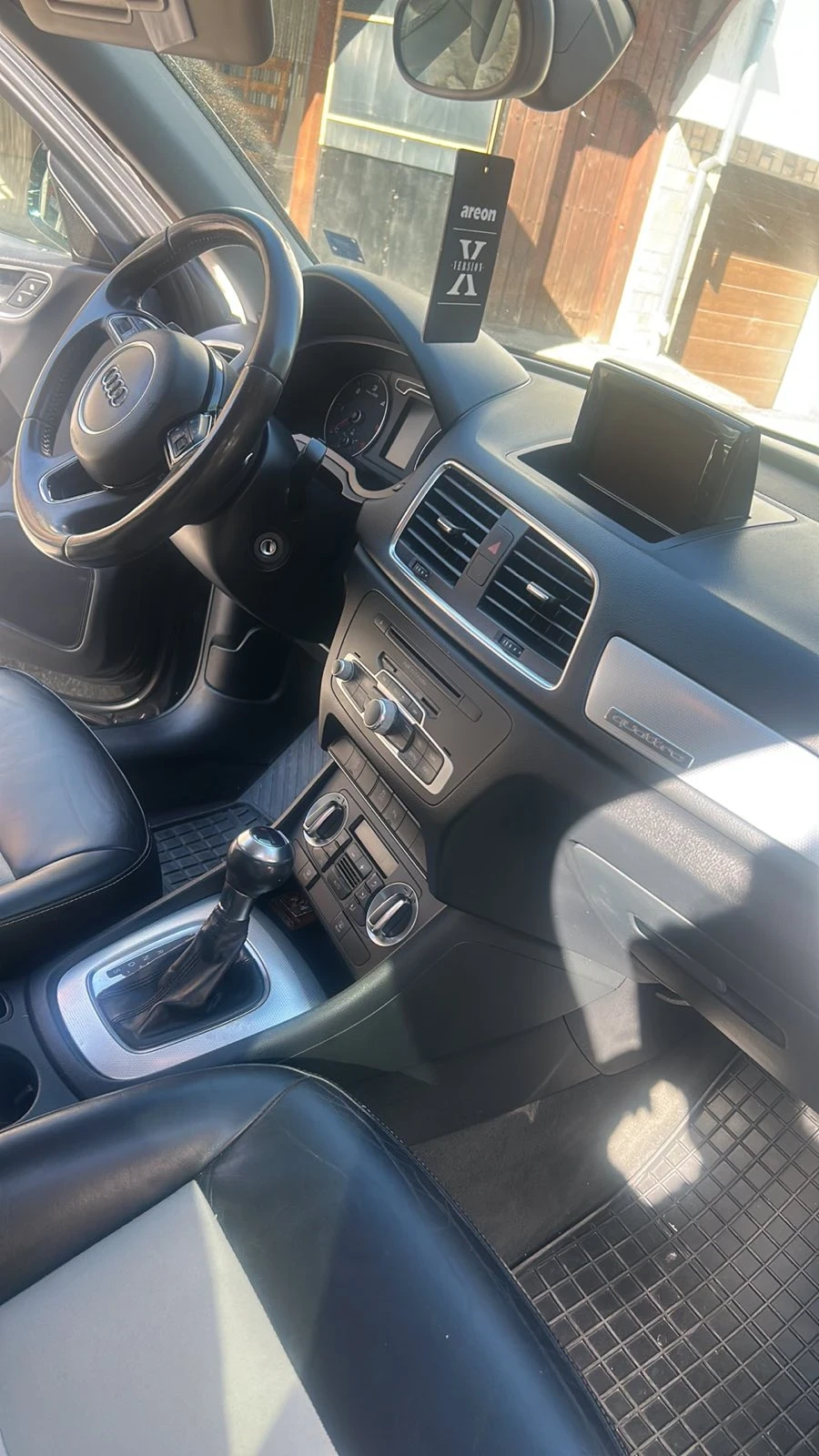 Audi Q3 Sportback, снимка 10 - Автомобили и джипове - 55174265