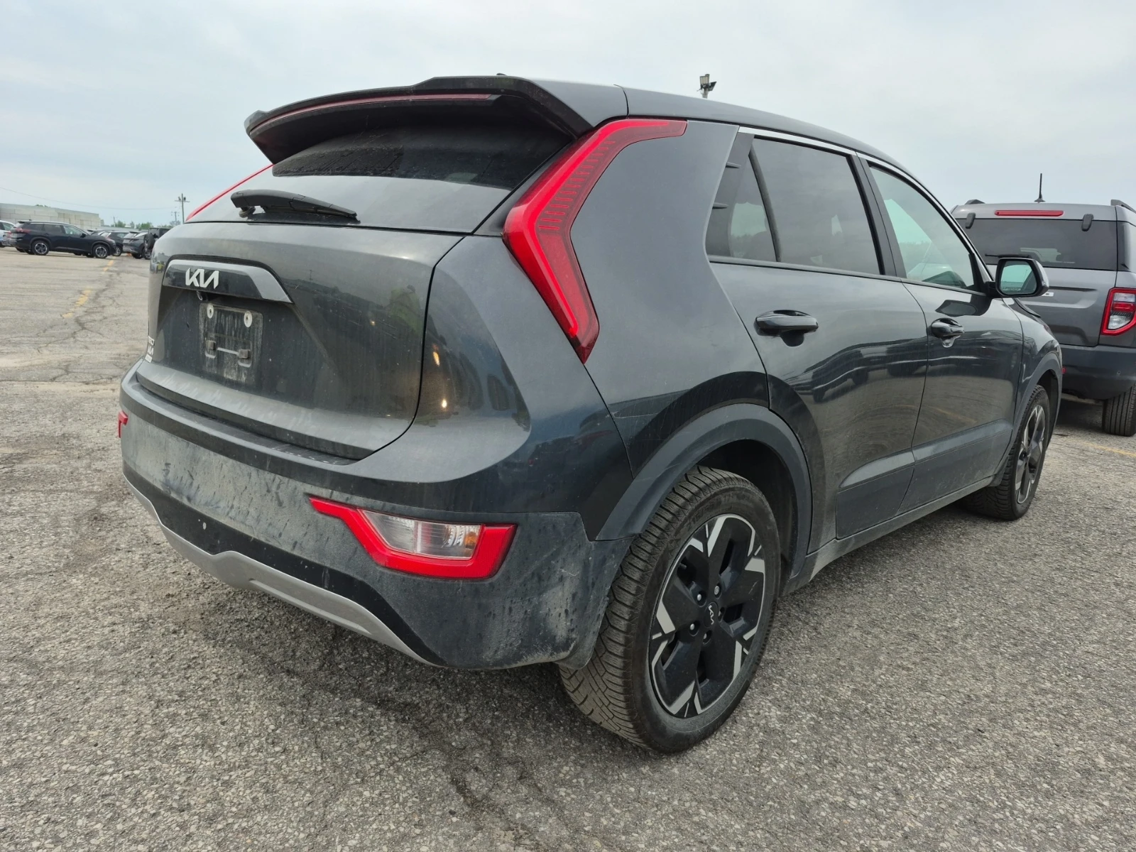Kia Niro Wind , снимка 4 - Автомобили и джипове - 55323428