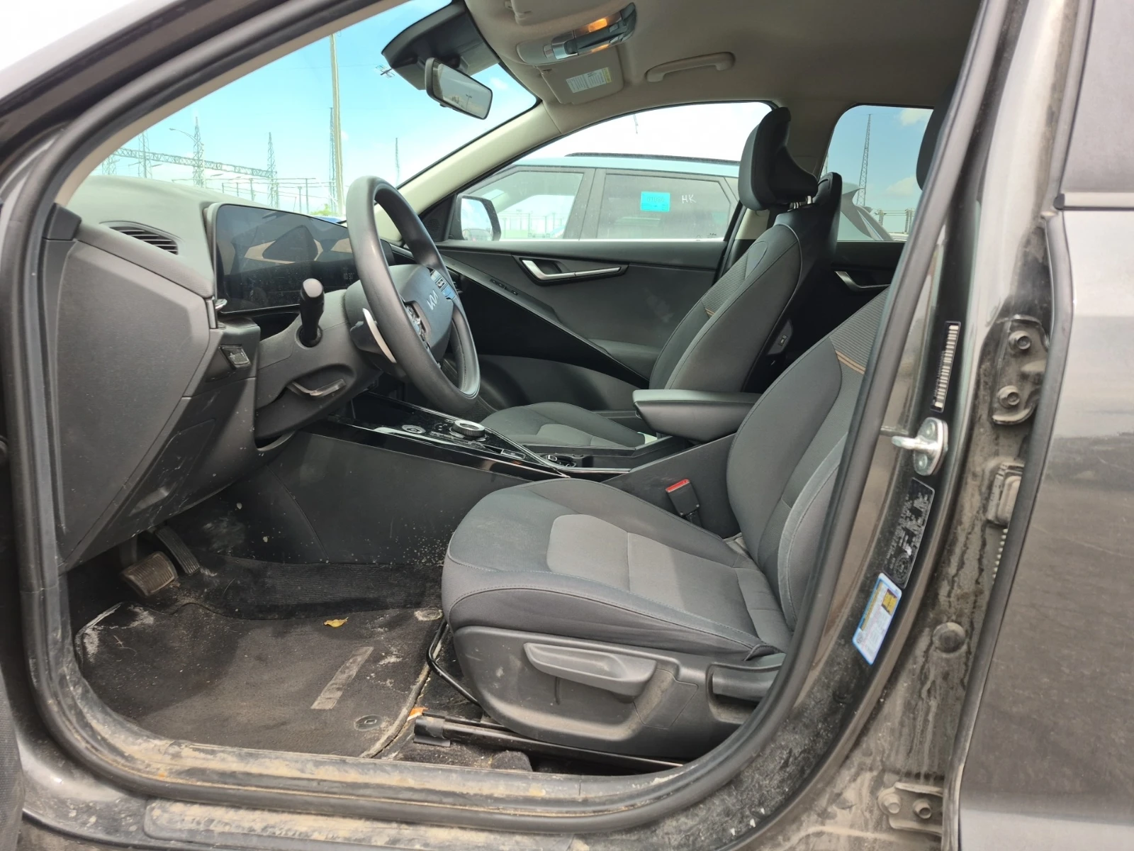Kia Niro Wind , снимка 6 - Автомобили и джипове - 55323428