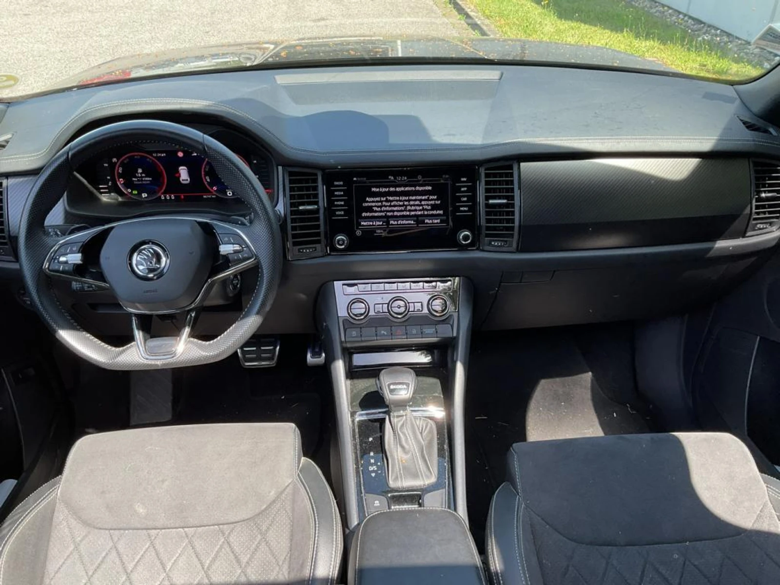 Skoda Kodiaq 2.0 TDI Sportline, снимка 8 - Автомобили и джипове - 55537688