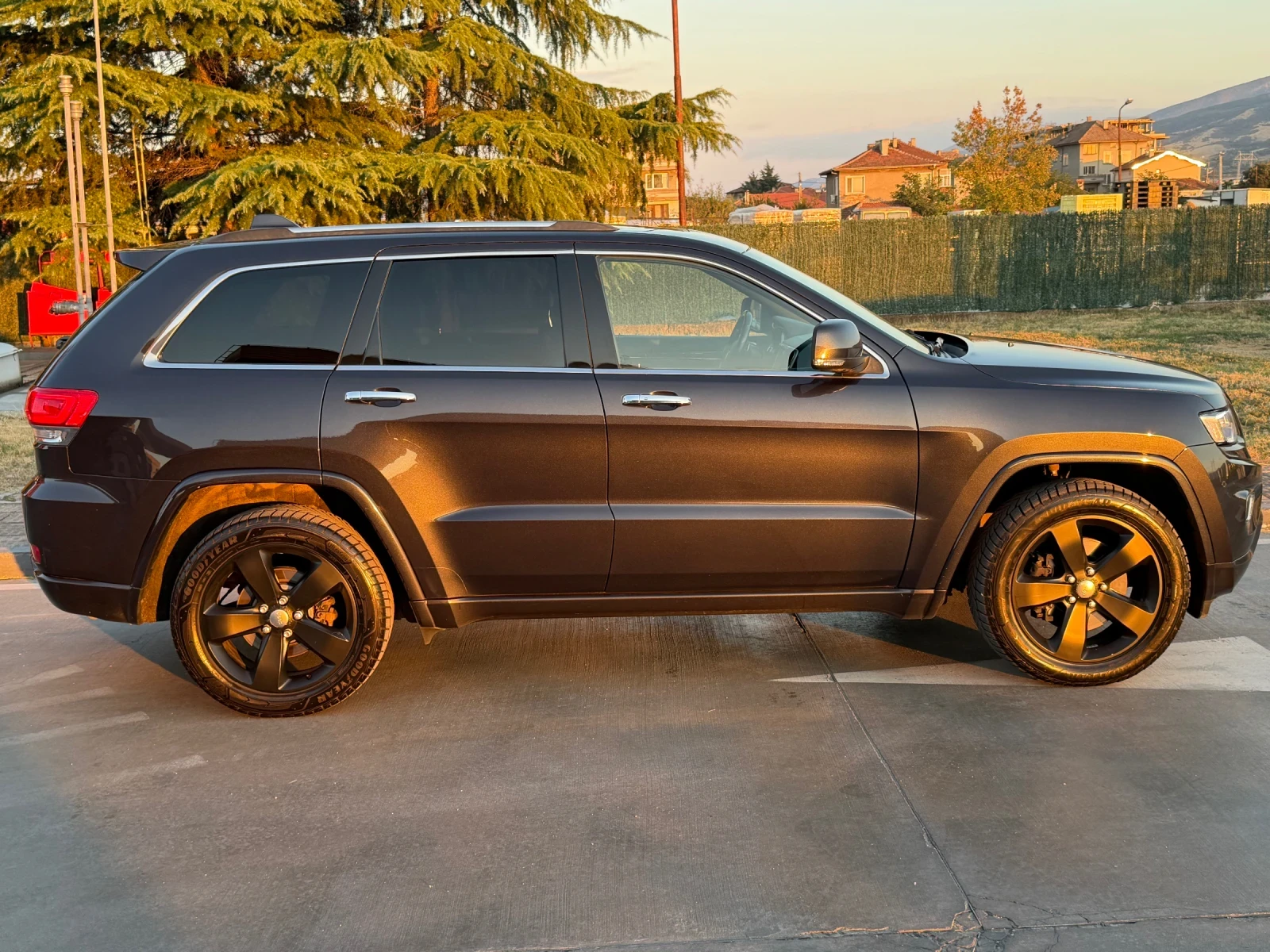 Jeep Grand cherokee Overland= Panorama= Podgriavane\Obduhvane= Full | Mobile.bg � ����������� 2
