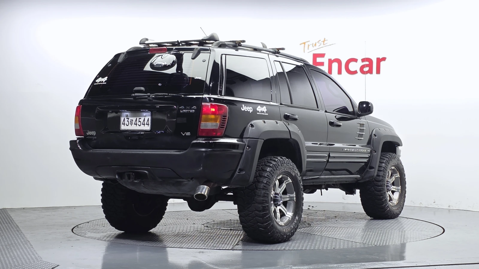 Jeep Cherokee 4.7 Limited autogeorge.com, снимка 2 - Автомобили и джипове - 56114117