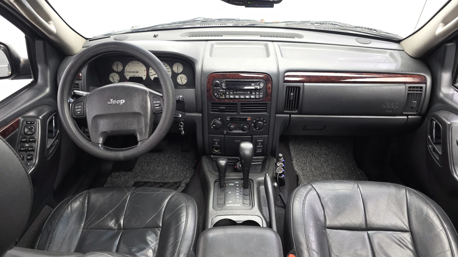 Jeep Cherokee 4.7 Limited autogeorge.com, снимка 10 - Автомобили и джипове - 56114117