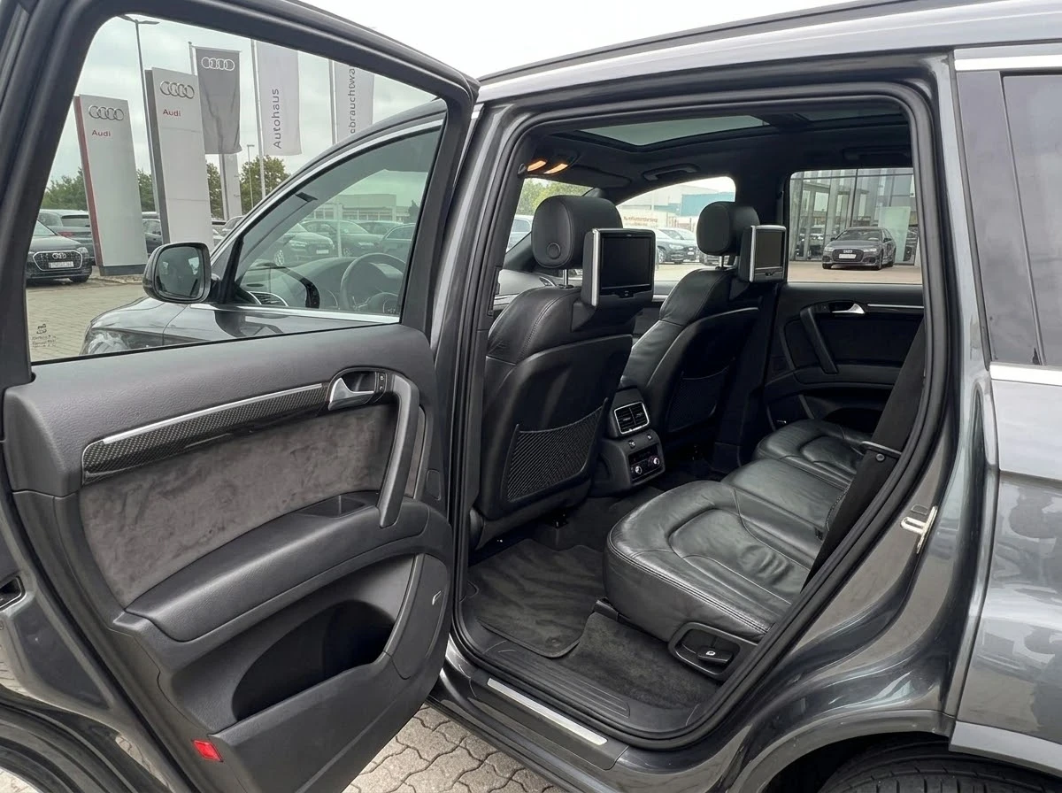 Audi Q7 3.0TDI ОЧАКВАН ВНОС Exclusive/3xTV/BOSE/PANO/21, снимка 7 - Автомобили и джипове - 56136206