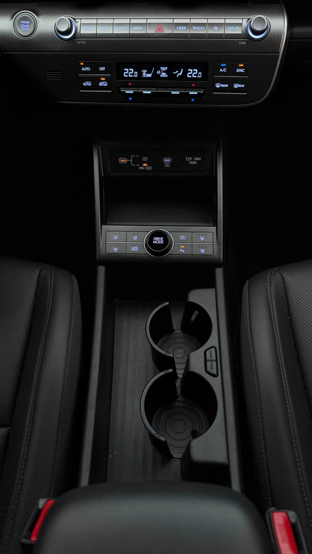 Hyundai Kona, снимка 15 - Автомобили и джипове - 56647572