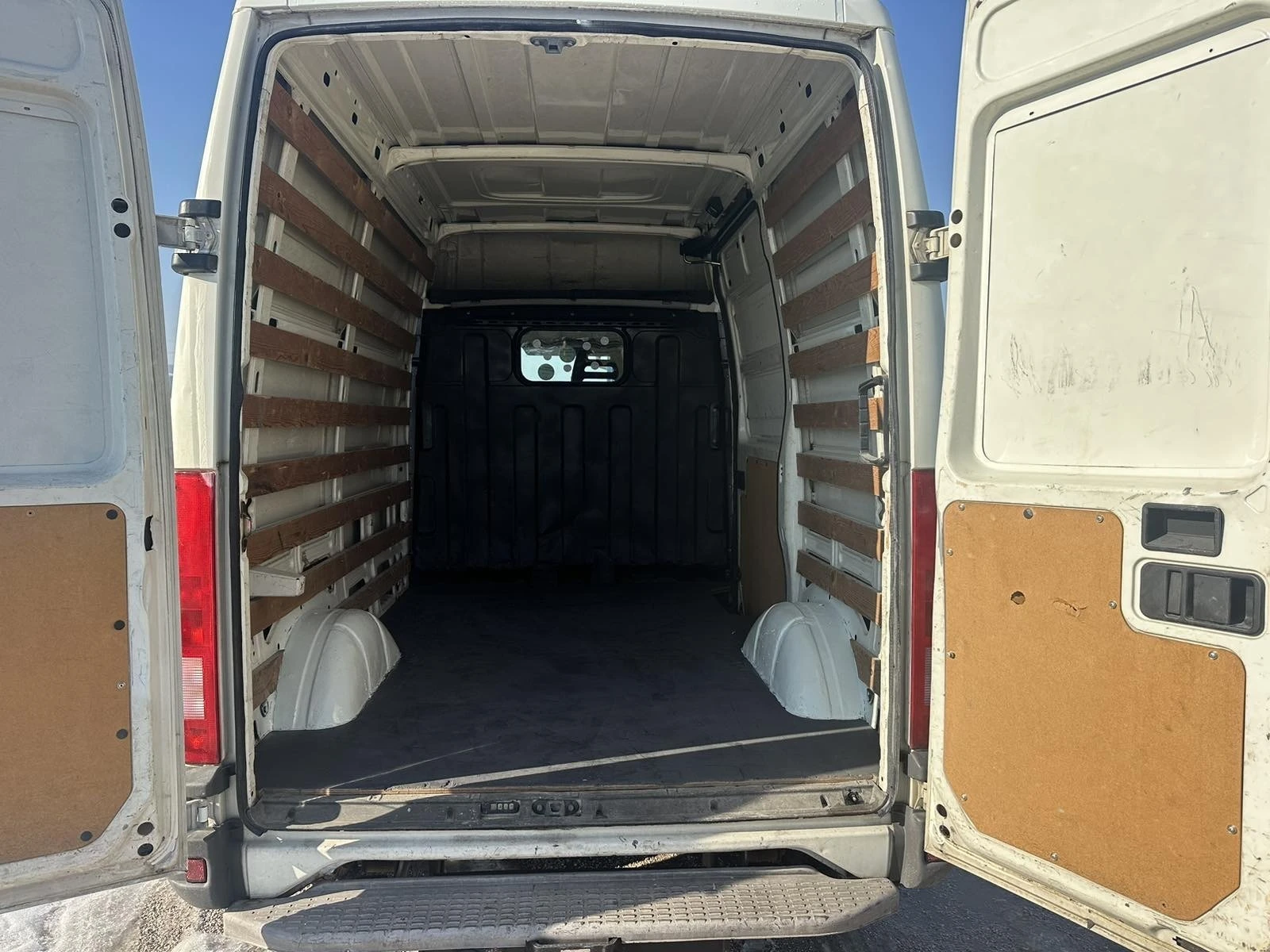 Iveco Daily 29L9 - изображение 9