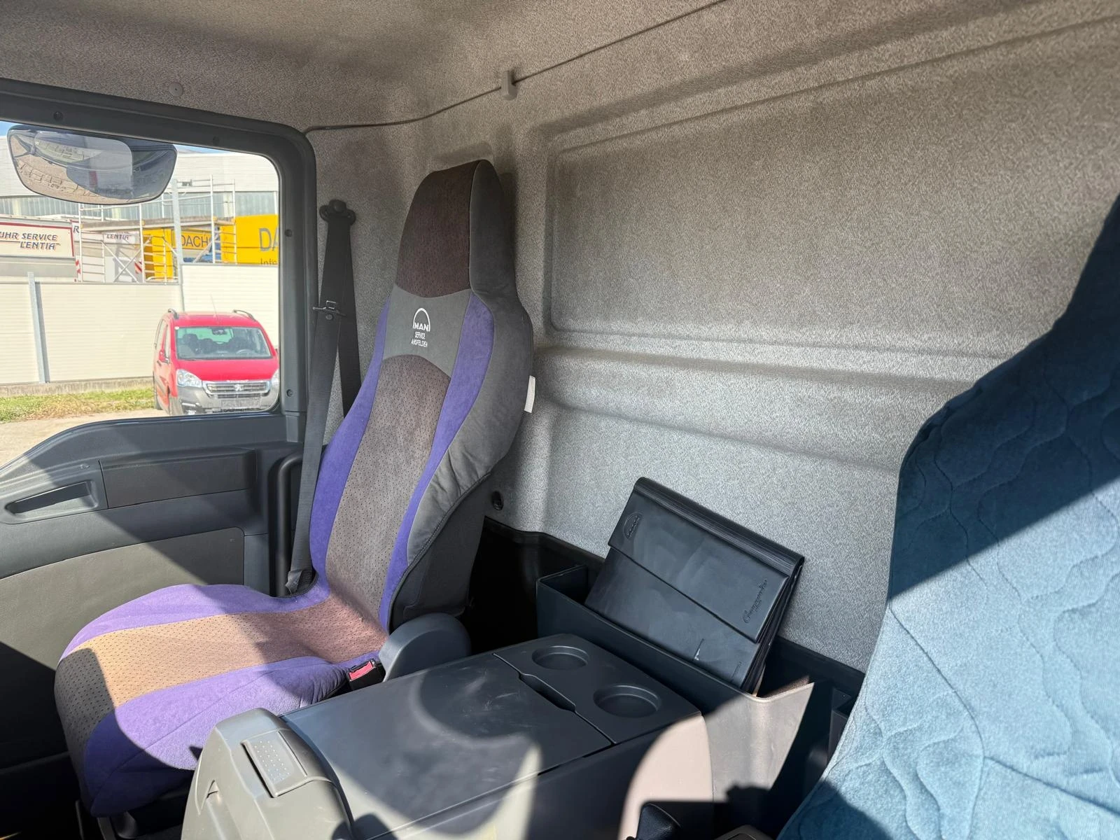Man Tgl 12.180, снимка 11 - Камиони - 55534543