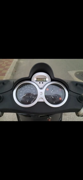 Piaggio Beverly 250 ie, снимка 9