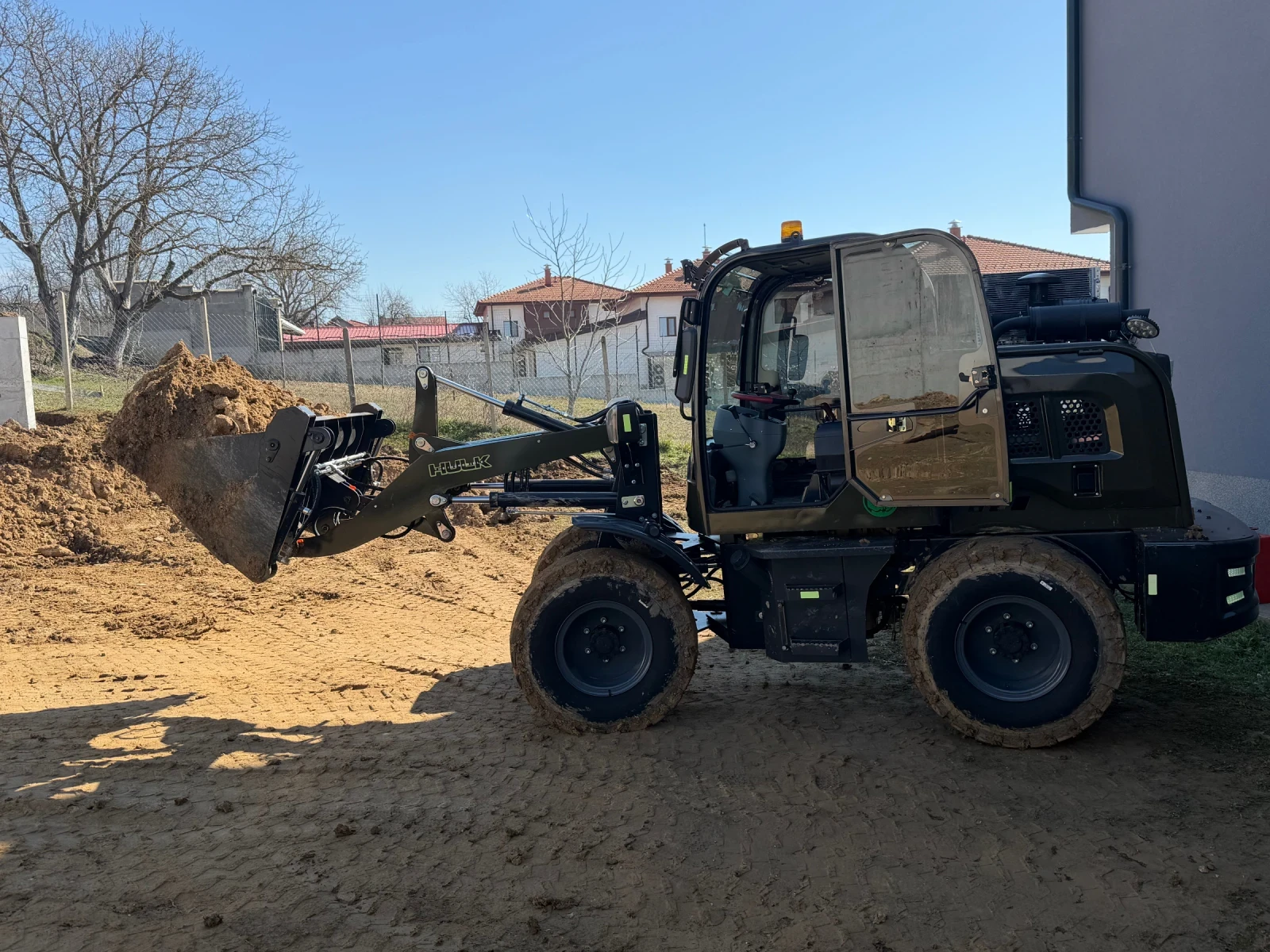 ����� ������� L2.0 | Mobile.bg � ����������� 3