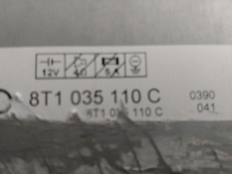 Интериор и аксесоари за Audi A4, снимка 2 - Части - 53108674