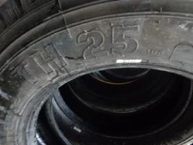 Гуми, снимка 13