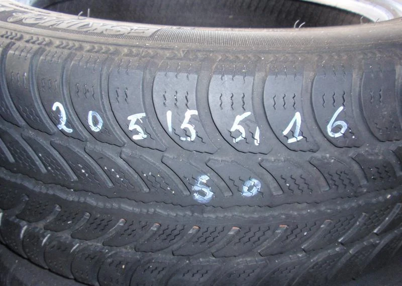 Гуми Всесезонни 205/55R16, снимка 1 - Гуми и джанти - 5257009