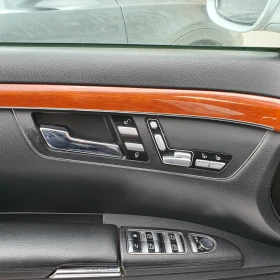 Mercedes-Benz S 320 W221, снимка 9