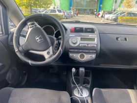 Honda Jazz 1, 4 автомат , снимка 9