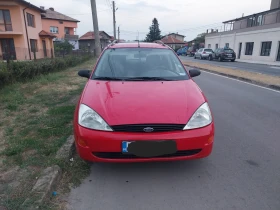 Ford Focus 1.4клима гаражен , снимка 3