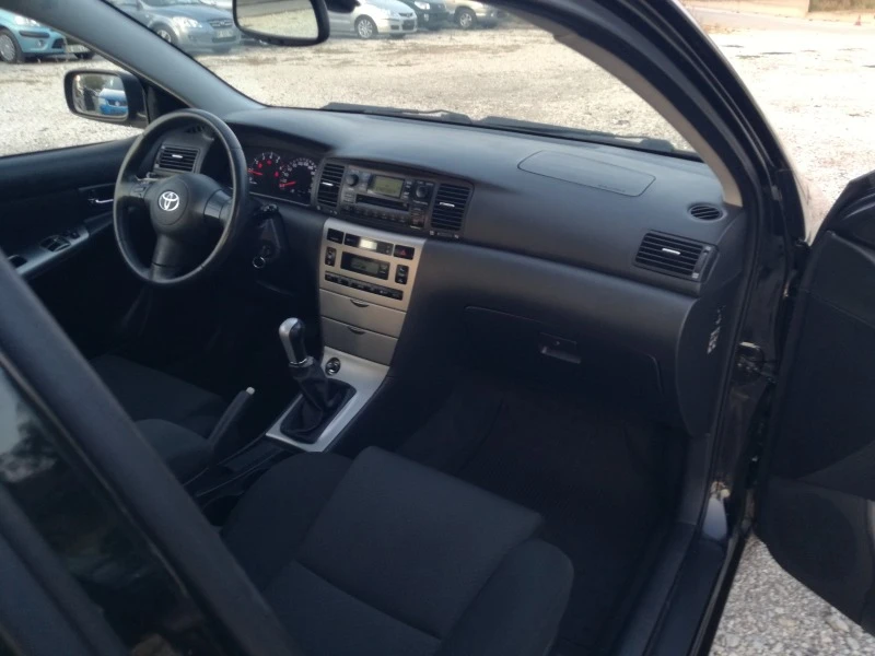 Toyota Corolla 1.4D4D SOL FACE, снимка 9 - Автомобили и джипове - 42391042