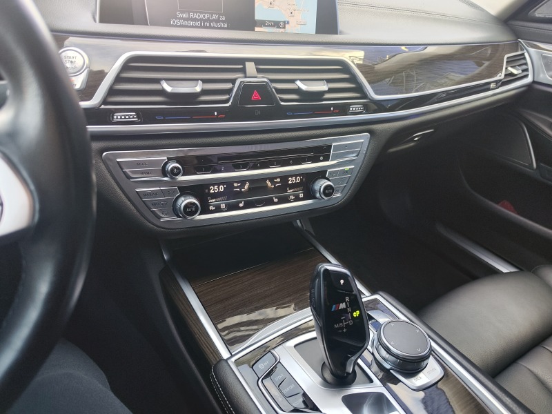 BMW 740 M Performance, снимка 8 - Автомобили и джипове - 44456864