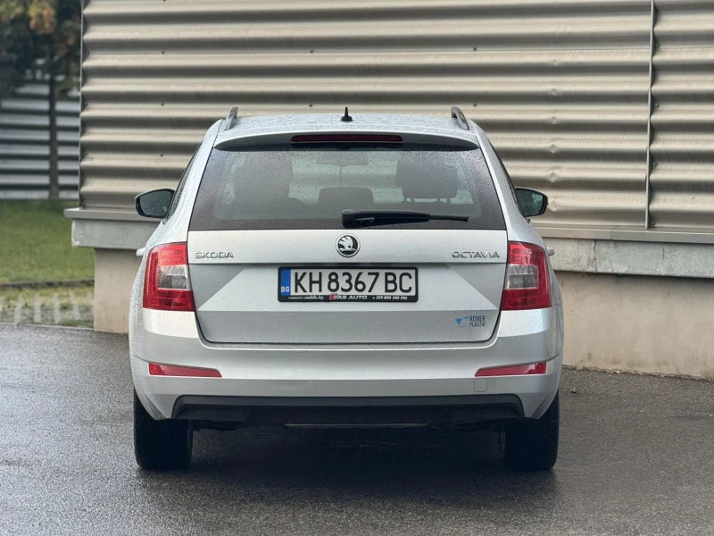 Skoda Octavia 1.6TDI, снимка 5 - Автомобили и джипове - 47068762