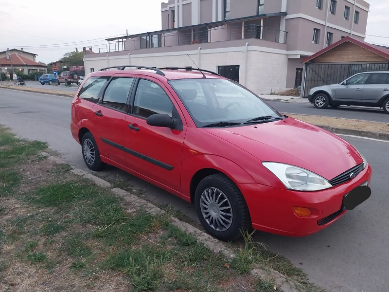 Ford Focus 1.4клима гаражен , снимка 1 - Автомобили и джипове - 47573036