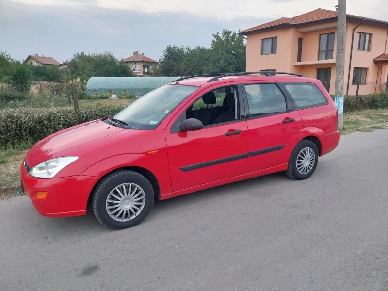 Ford Focus 1.4клима гаражен , снимка 4 - Автомобили и джипове - 47573036