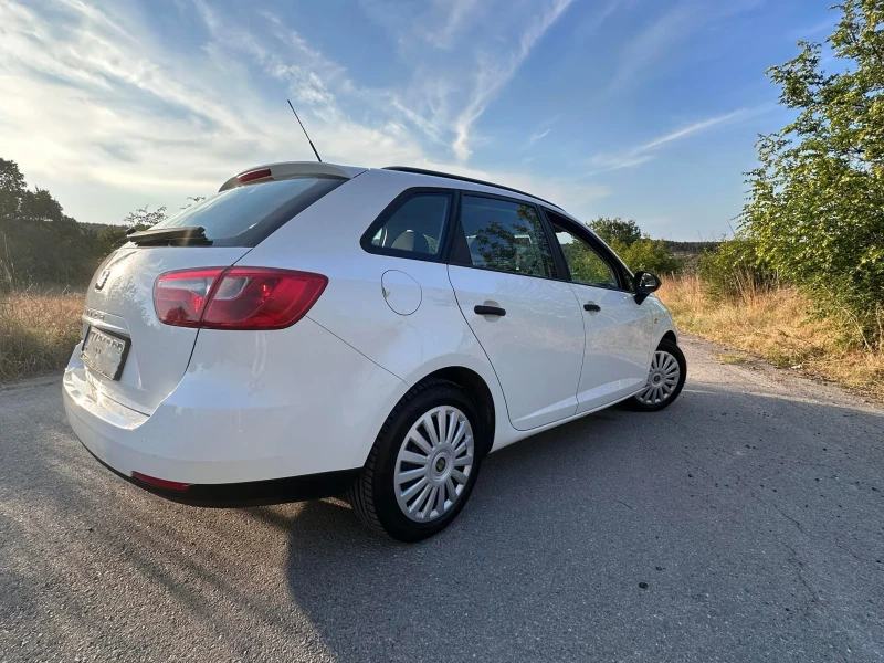 Seat Ibiza 1.2 верига, снимка 4 - Автомобили и джипове - 49060473