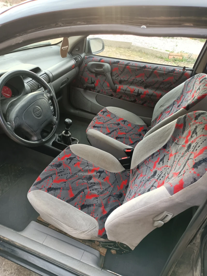 Opel Corsa 1.4, снимка 5 - Автомобили и джипове - 47991112