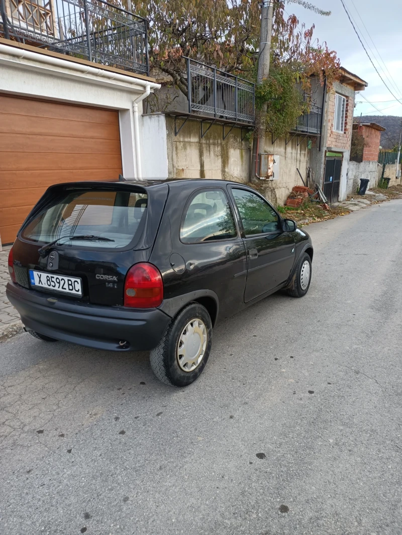 Opel Corsa 1.4, снимка 3 - Автомобили и джипове - 47991112