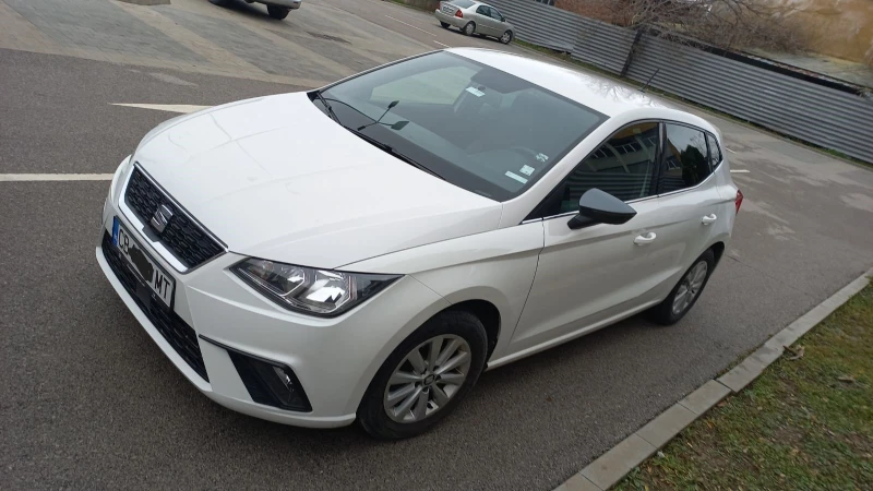 Seat Ibiza, снимка 1 - Автомобили и джипове - 48341880