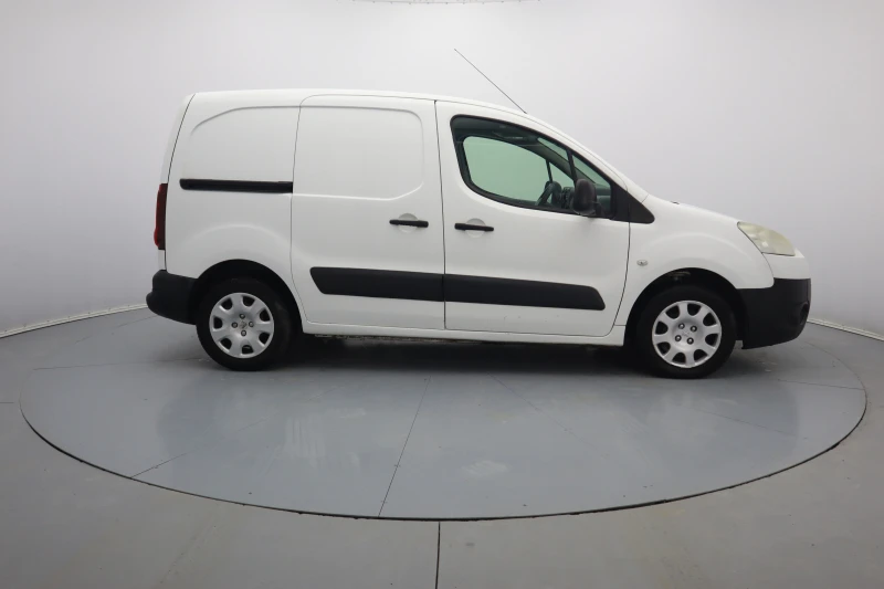 Peugeot Partner, снимка 7 - Автомобили и джипове - 51193262