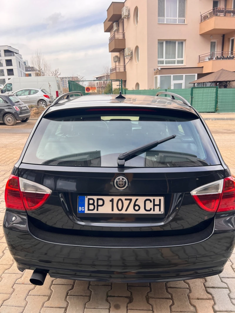 BMW 320, снимка 6 - Автомобили и джипове - 49184810