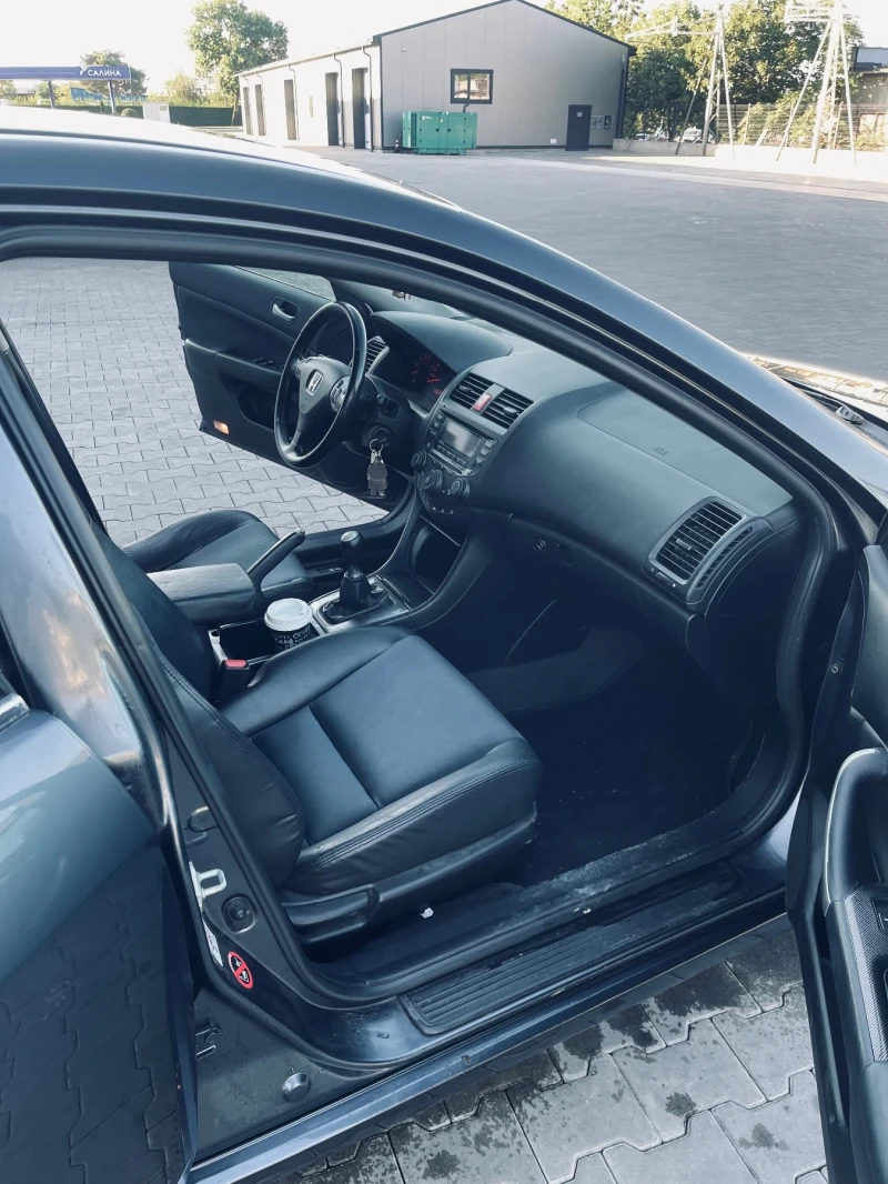 Honda Accord, снимка 9 - Автомобили и джипове - 52513278