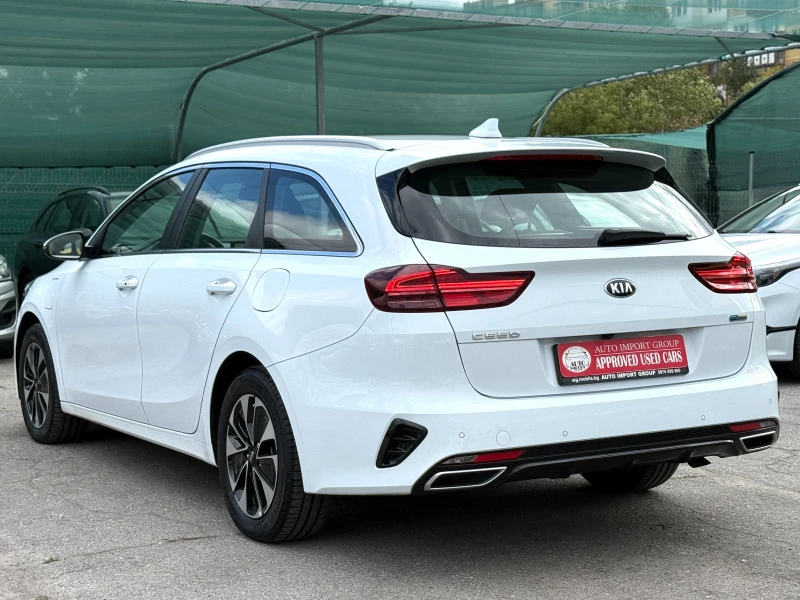 Kia Ceed 1.6 GDI Plug-in Hybrid, снимка 6 - Автомобили и джипове - 52040759