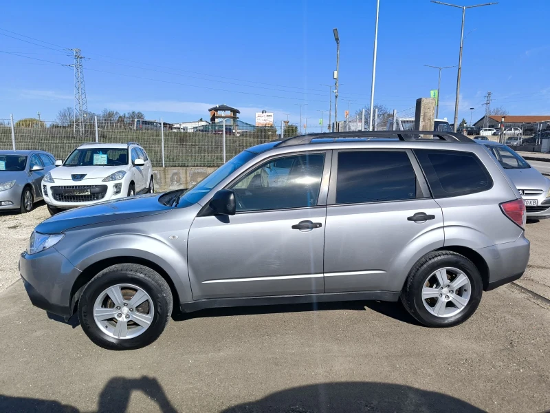 Subaru Forester 2.0i Automatic , снимка 6 - Автомобили и джипове - 52394739