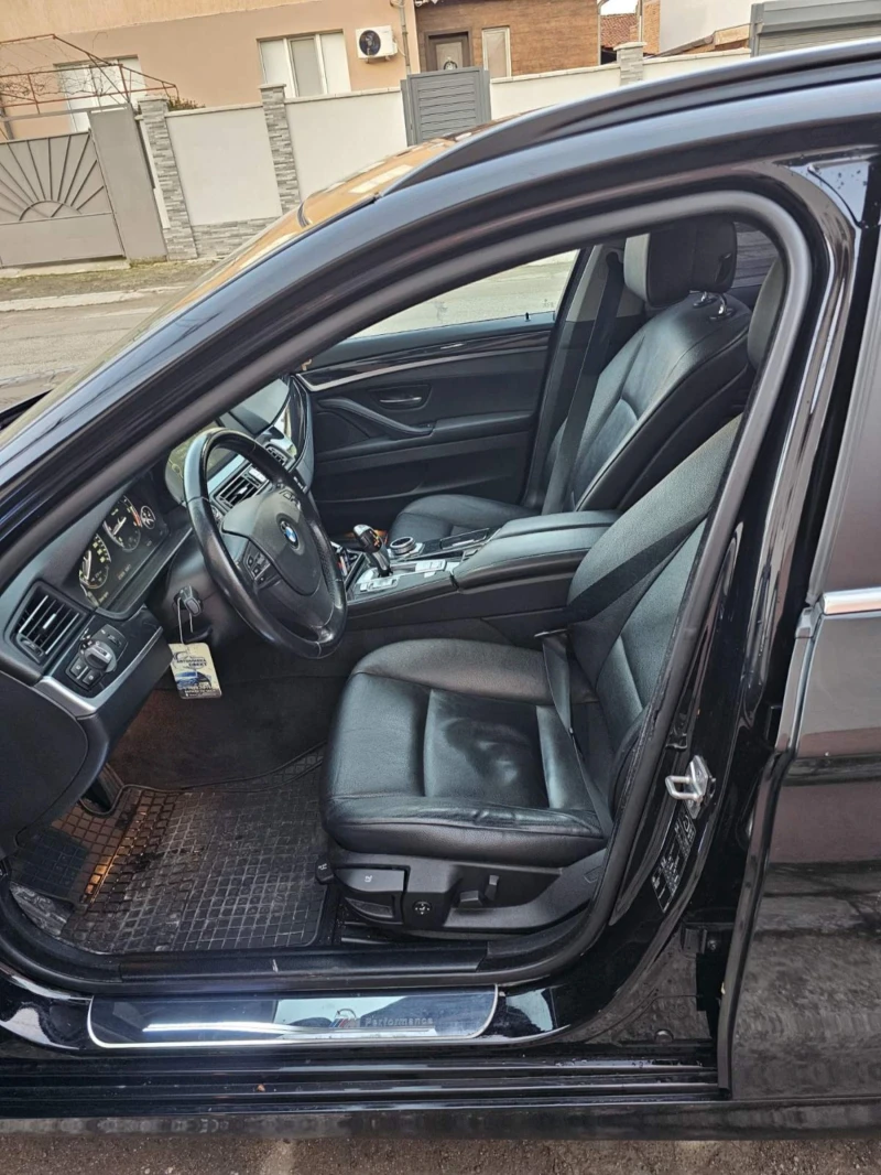 BMW 530 F11 .   258коня, снимка 10 - Автомобили и джипове - 53147710