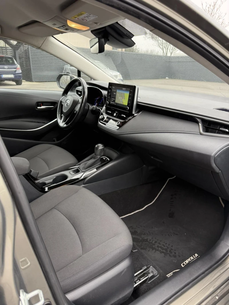 Toyota Corolla, снимка 6 - Автомобили и джипове - 53384655