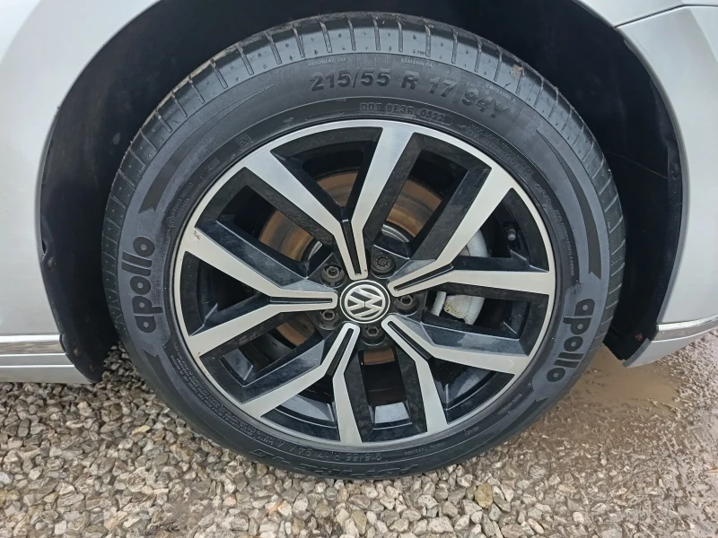 VW Passat 2.0TDI-DIGITAL-R-Line-150 к.с., снимка 15 - Автомобили и джипове - 53385722