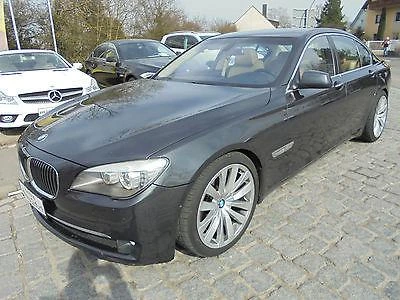 BMW 740 NA 4ASTI - изображение 2