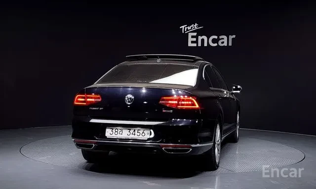 VW Passat GT 2.0 TDI 4Motion Prestige* 360* HUD* ����� | Mobile.bg � ����������� 4