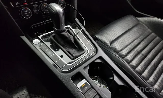 VW Passat GT 2.0 TDI 4Motion Prestige* 360* HUD* ����� | Mobile.bg � ����������� 9
