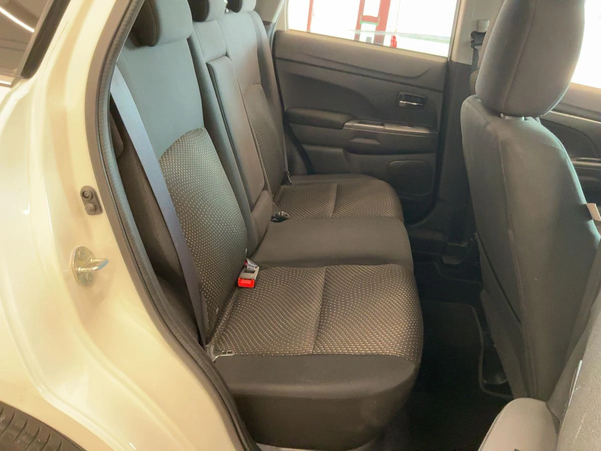 Mitsubishi ASX 1.6* БЕНЗИН* 2015г.* FACELIFT* ОЧАКВАН* ВНОС* * * , снимка 10 - Автомобили и джипове - 48690725