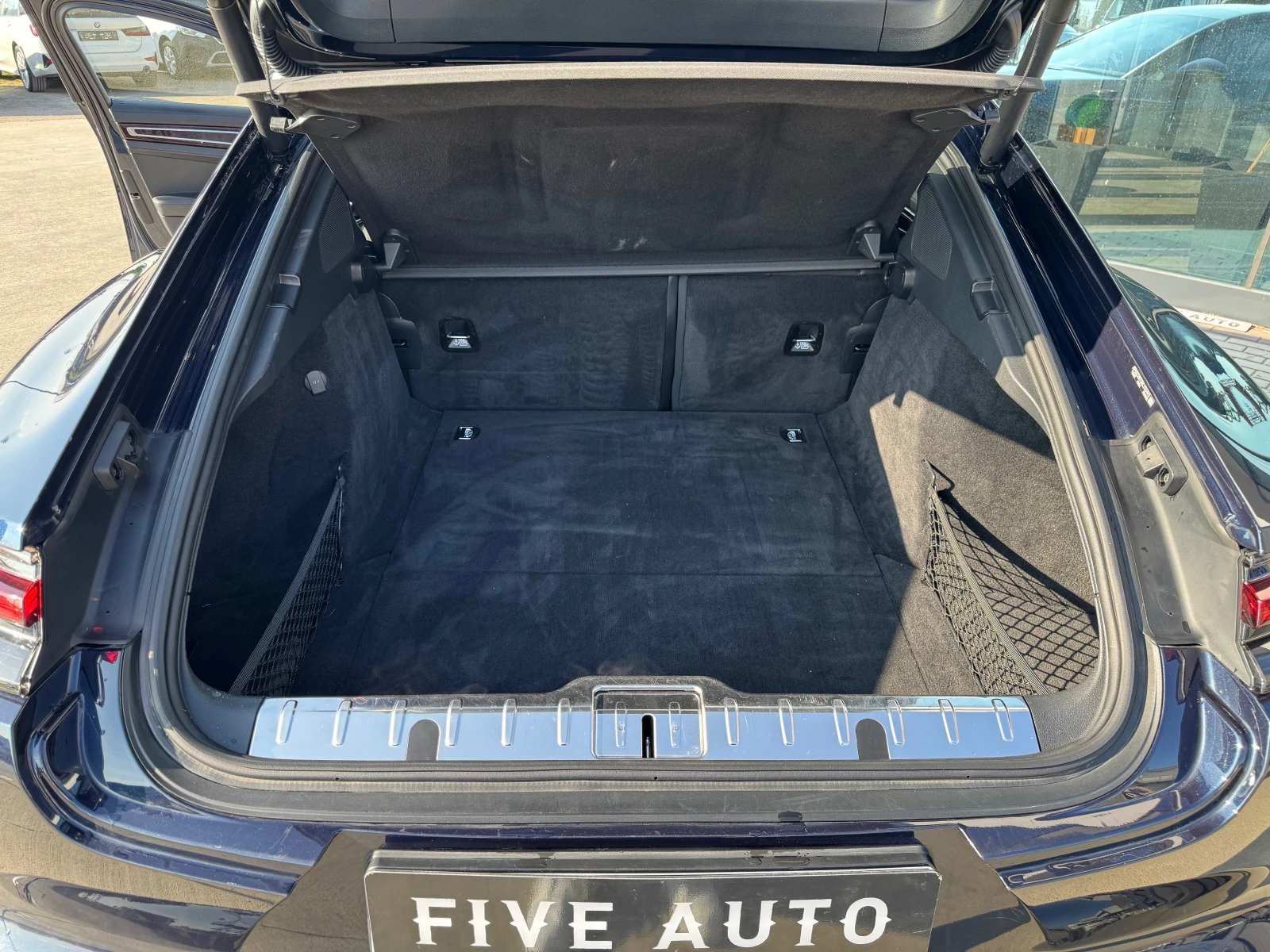 Porsche Panamera TURBO / CERAMIC BRAKE / DISTRONIC | Mobile.bg   14