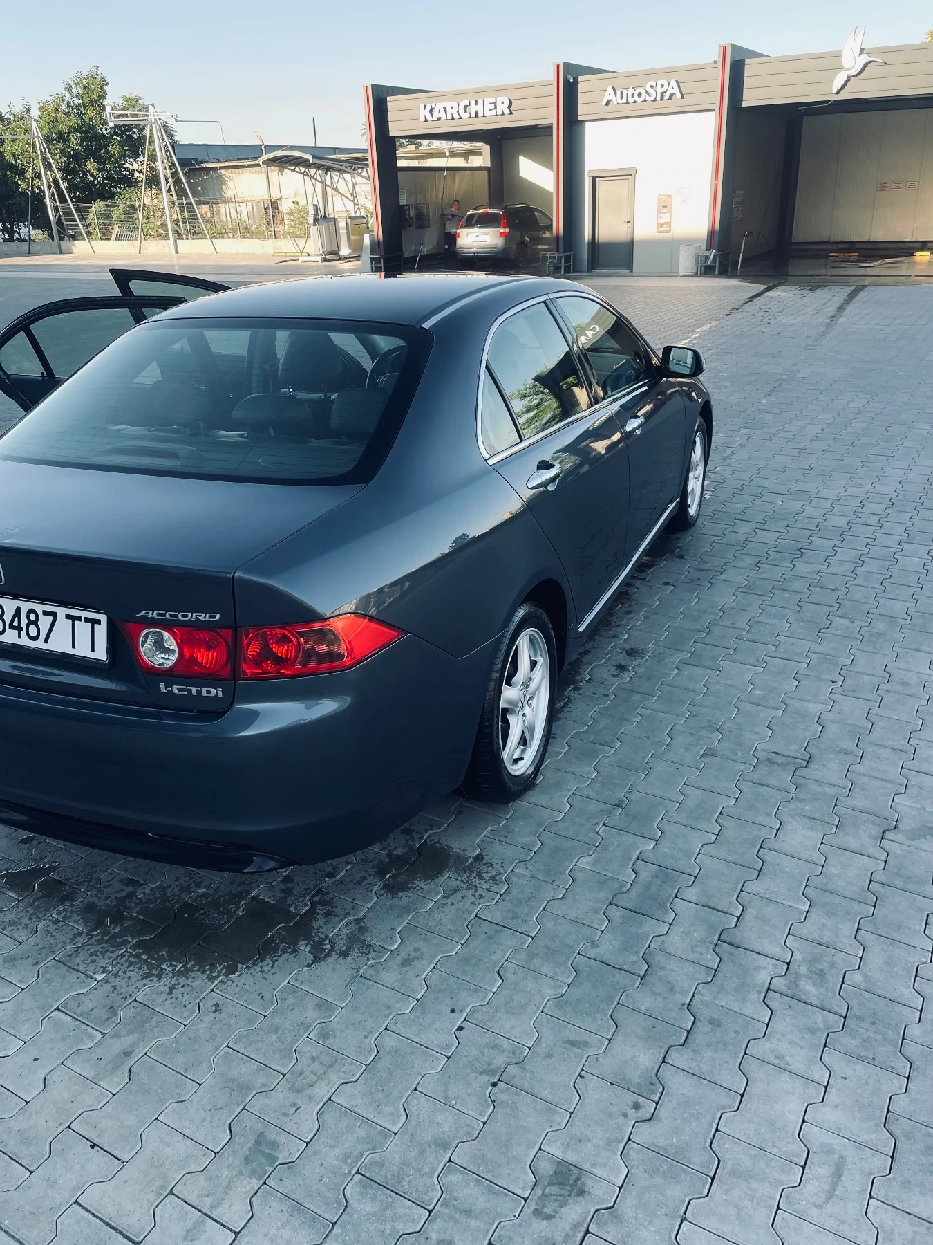 Honda Accord  - изображение 7