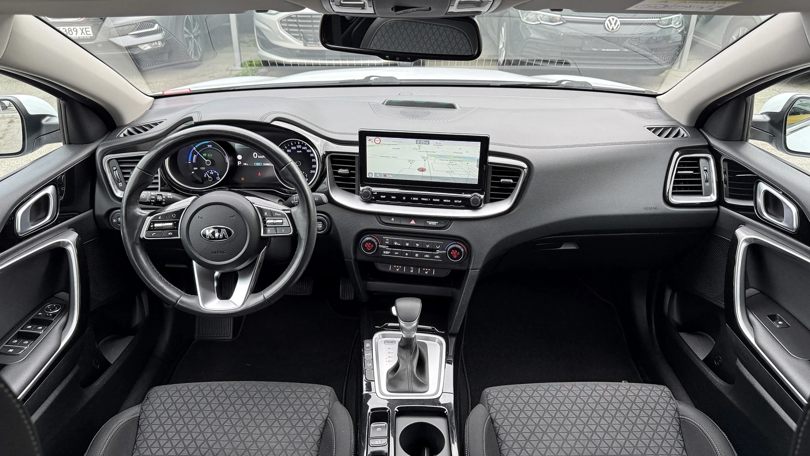 Kia Ceed 1.6 GDI Plug-in Hybrid - изображение 7