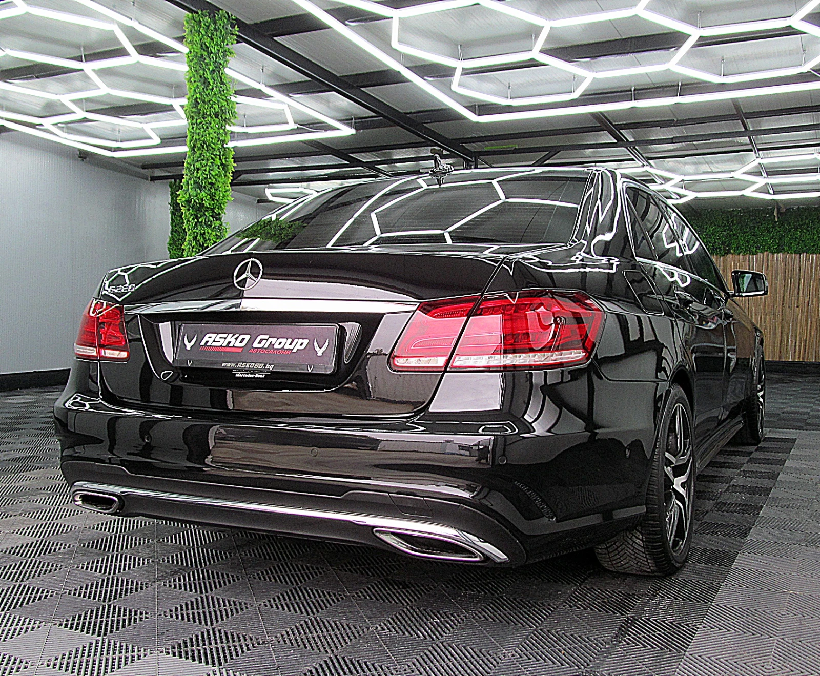 Mercedes-Benz E 220 AMG-OPTIC/PODGREV/9gt/СОБСТВЕН ЛИЗИНГ - изображение 6