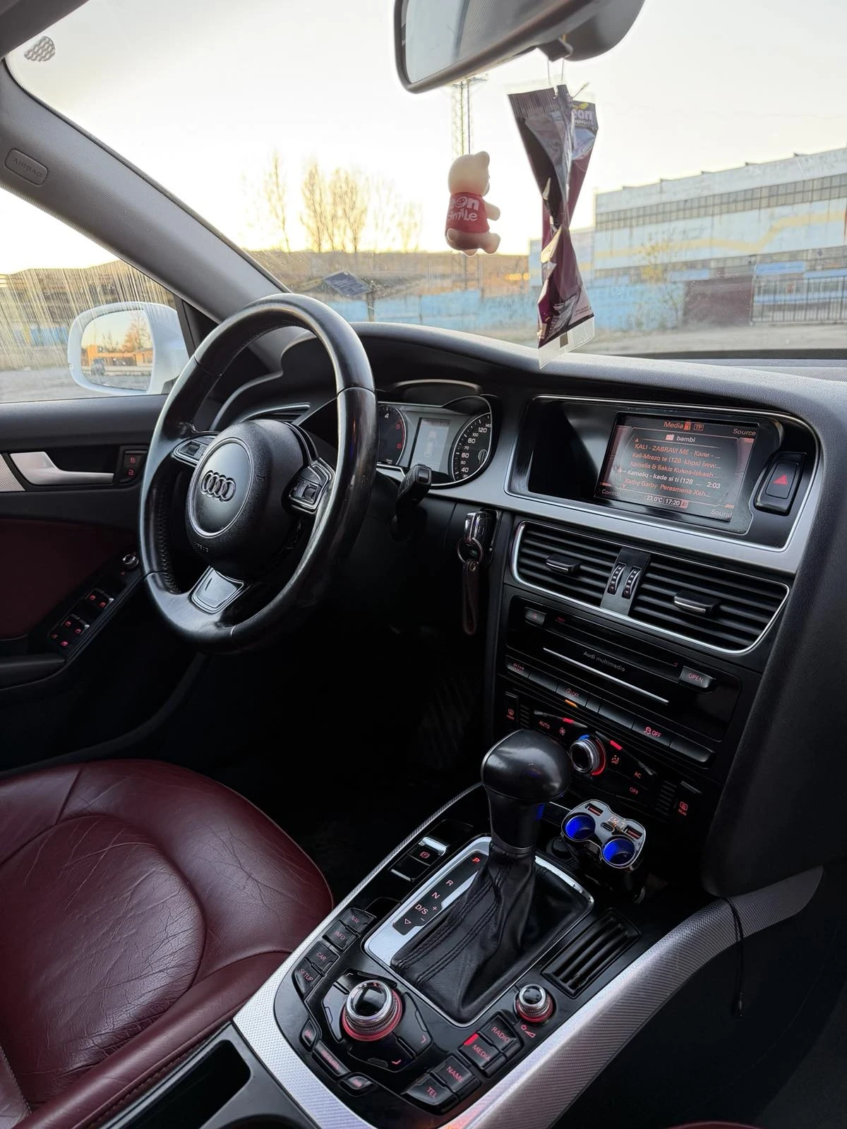 Audi A4 | Mobile.bg   11